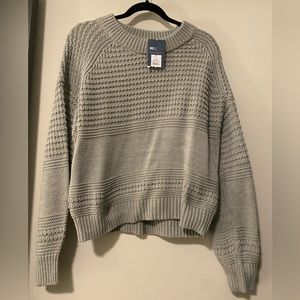 Universal thread sweater